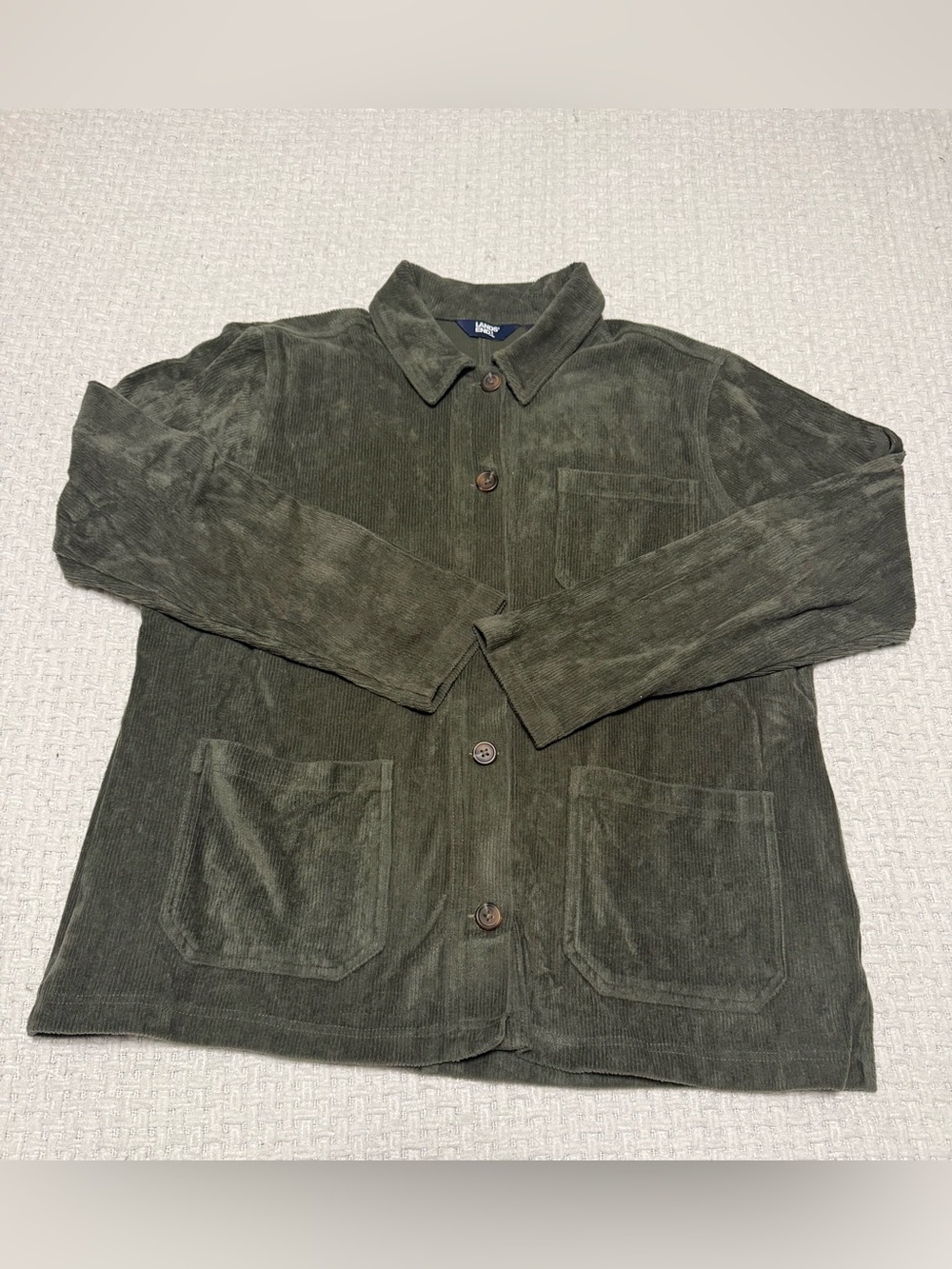 Lands’ End Lightweight Corduroy Shirt Jacket, women’s medium.
Great condition
